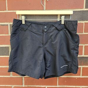Columbia PFG Shorts Womens Size Medium Black UPF Protection Pockets Omni Shade